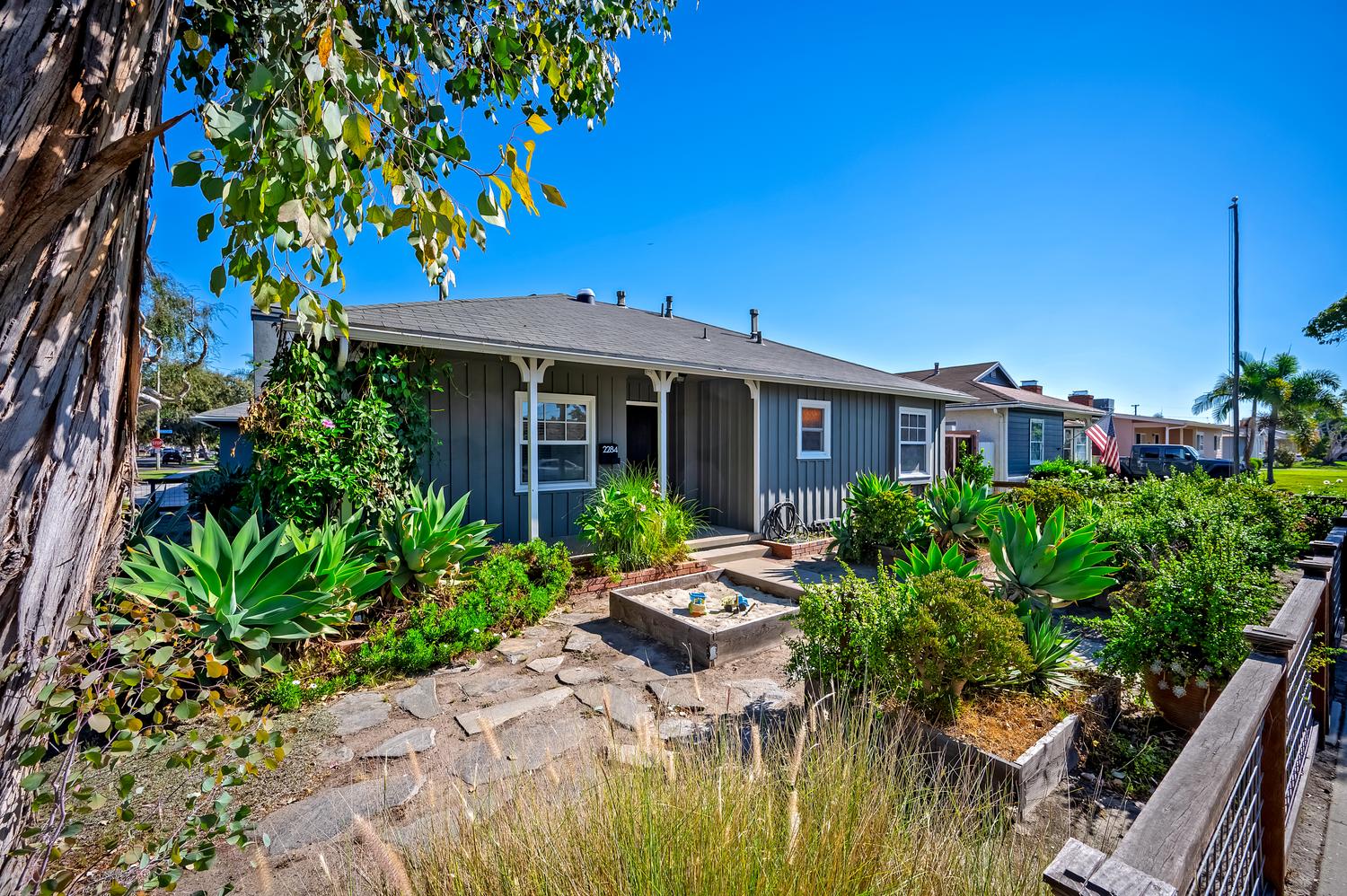 Property thumbnail image